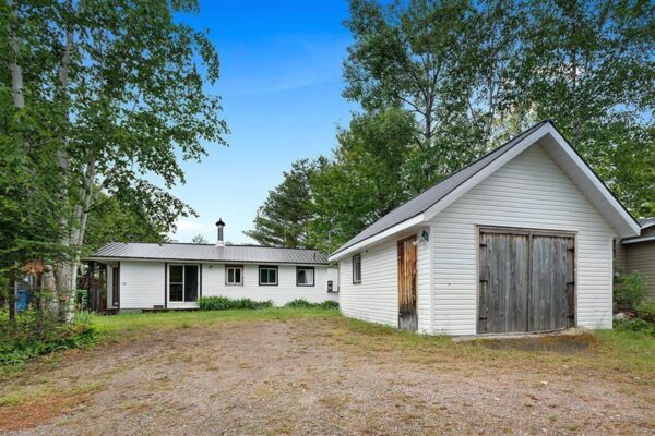 Residential Single-Level Home