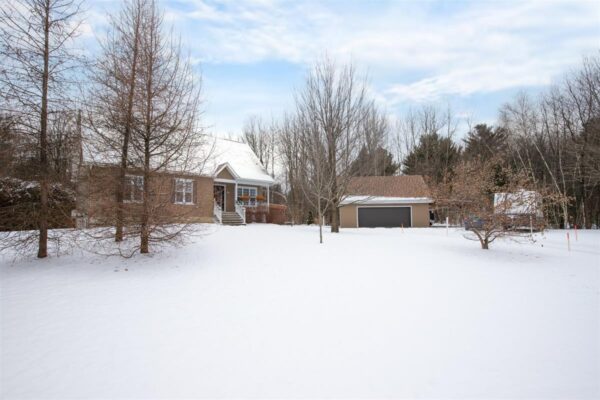 Residential Single-Level Home